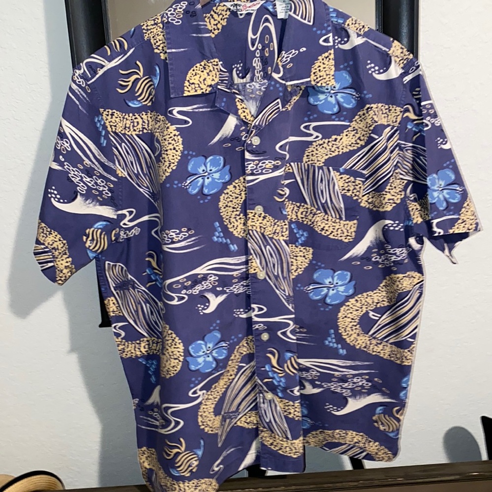 Hawaiian 🌺 shirt by STRUCTURE Since 1989